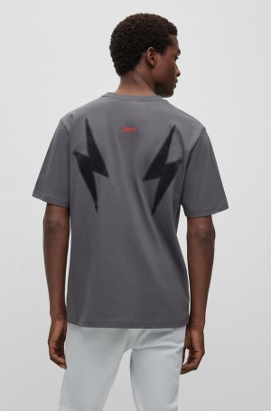 Camiseta Hugo Boss Relaxed-fit In Algodon With Carreras-inspired Print Hombre Grises Oscuro | 81263-IEAX