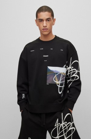 Sudaderas Hugo Boss Oversized-fit Algodon With Streetwear Artwork Hombre Negros | 95621-GEXB