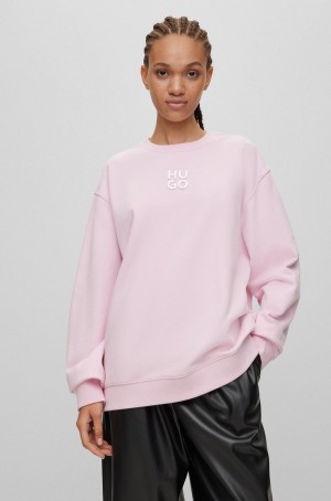 Sudaderas Hugo Boss Relaxed-fit With Embossed Stacked Logo Mujer Rosas Claro | 68350-SLHQ