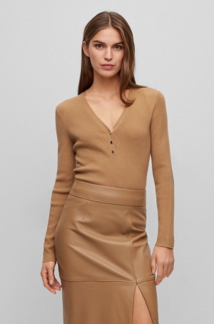 Suéteres Hugo Boss V-neck Acanalado With Hardware-button Placket Mujer Beige | 49265-FWSG